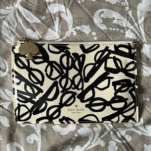 Kate Spade Black and Cream Literary Glasses Patterned Pouch